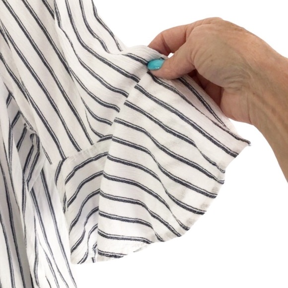 Chaps Ruffled Short Sleeve Peasant Blouse Blue White Striped Large - Picture 5 of 11